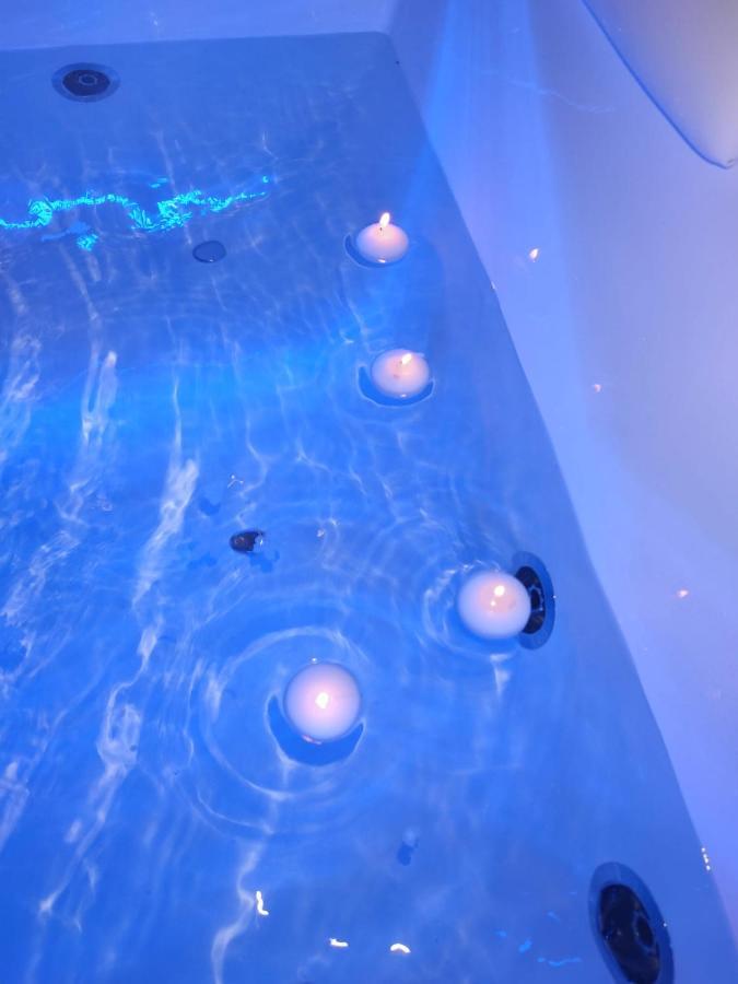 Romantic Suite Монополи Экстерьер фото